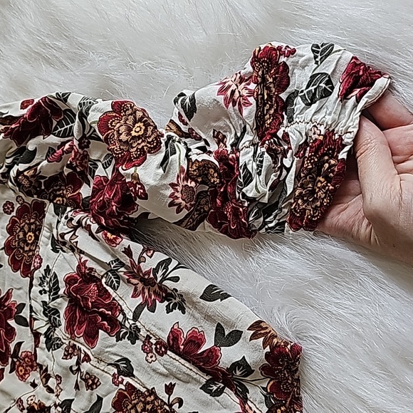 Floral top - Picture 4 of 7